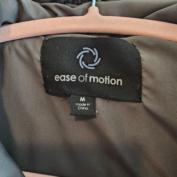 Women's Ease of Motion Jacket, M, Gray - Picture 3 of 8